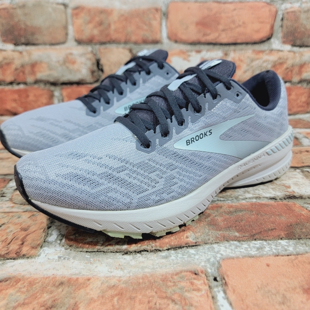 Brooks Ravenna 11 Blue/Gray Running Sneaker Women's Size 11